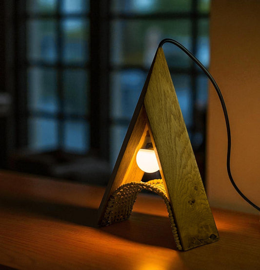Acute Lamp